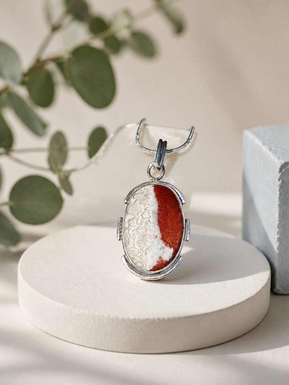 NEW! Laguna Lace Agate Necklace